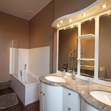 Nyaraló Maison De Maitre 19eme Siecle Avec Grand Parc Et 5 Chambres, Inclus, A - Fr-1-497-57 LʼAigle