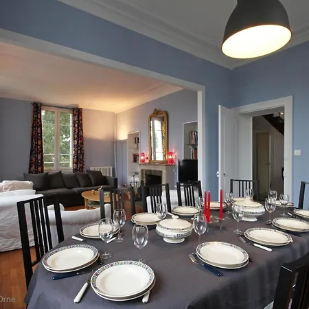 Maison De Maître 19ème Siècle Avec Grand Parc Et 5 Chambres, Inclus, à - Fr-1-497-57 * LʼAigle